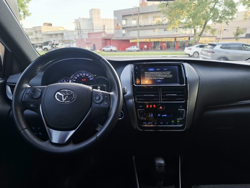 Yaris 1.5 16V Flex Xs Connect Multidrive 10