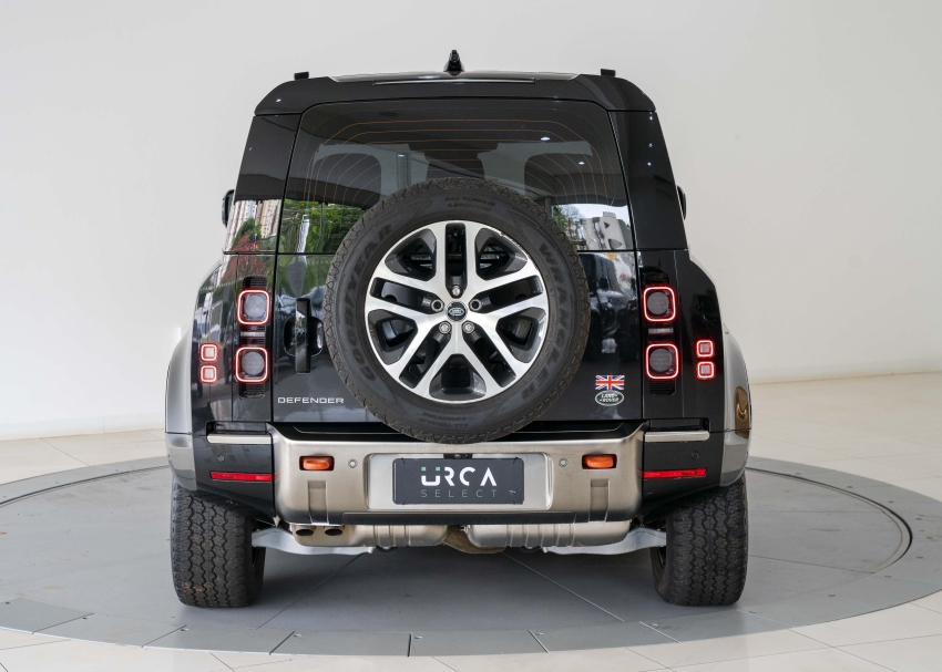 Defender 3.0 D300 Turbo Diesel Mhev 110 X Awd Auto 5