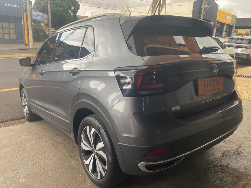 T-CROSS 1.4 250 TSI TOTAL FLEX HIGHLINE AUTOMATICO5