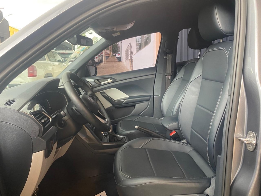 T-CROSS 1.4 250 TSI TOTAL FLEX HIGHLINE AUTOMATICO9
