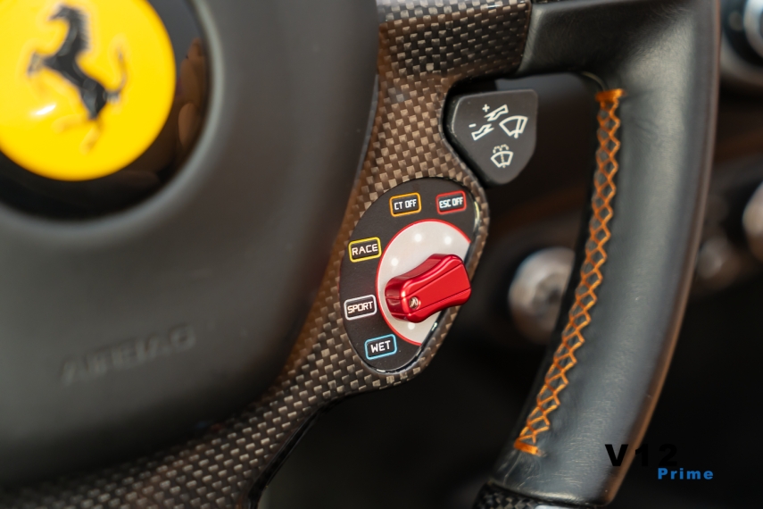 ferrari 458 spider 4.5 v8 gasolina f1-dct 2014
