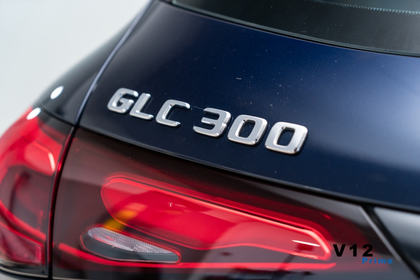 mercedes-benz glc 300 2.0 mhev 4matic 9g-tronic hibrido 4p automatico 2024