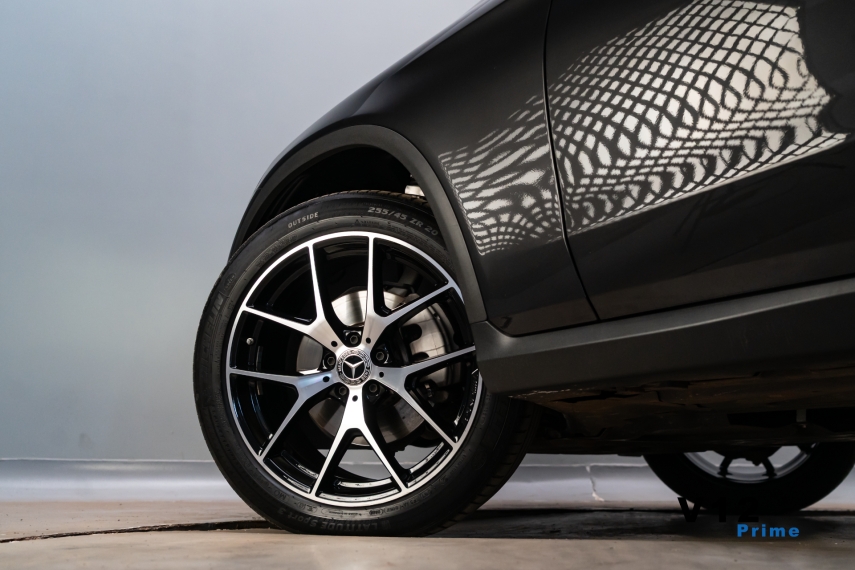 mercedes-benz glc 300 2.0 cgi gasolina coupe amg line 4matic 9g-tronic 4p automatico 2023