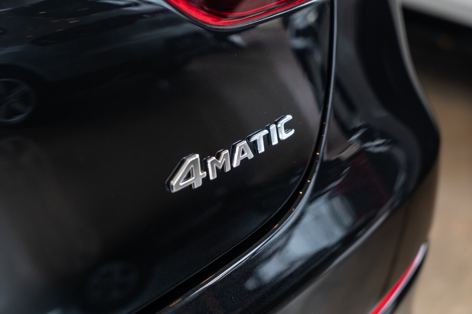 mercedes-benz glc 300 2.0 cgi gasolina coupe amg line 4matic 9g-tronic 4p automatico 202323