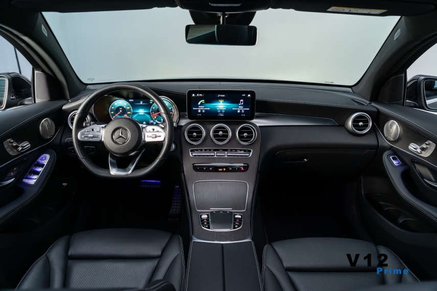 mercedes-benz glc 300 2.0 cgi gasolina coupe amg line 4matic 9g-tronic 4p automatico 2023