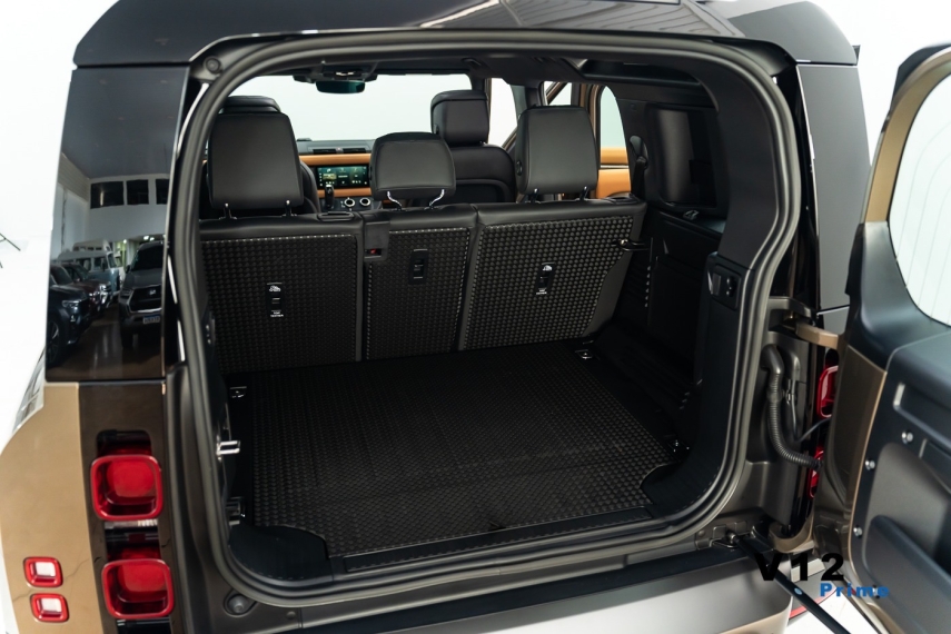 land rover defender 3.0 d300 turbo diesel mhev 110 x-dynamic s awd automatico hibrido 4p 2023