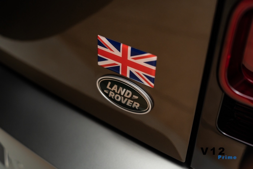land rover defender 3.0 d300 turbo diesel mhev 110 x-dynamic s awd automatico hibrido 4p 2023