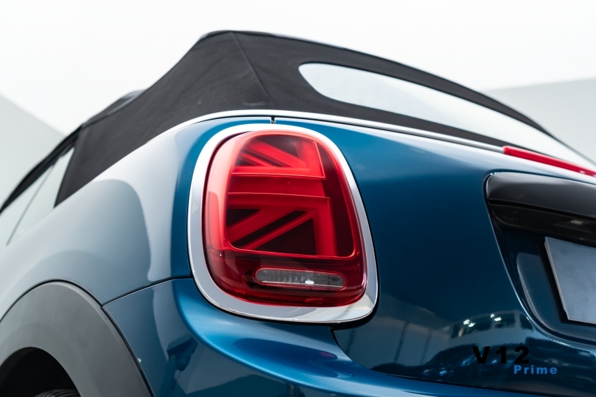 mini cooper 2.0 16v twinpower gasolina s sidewalk cabrio steptronic.