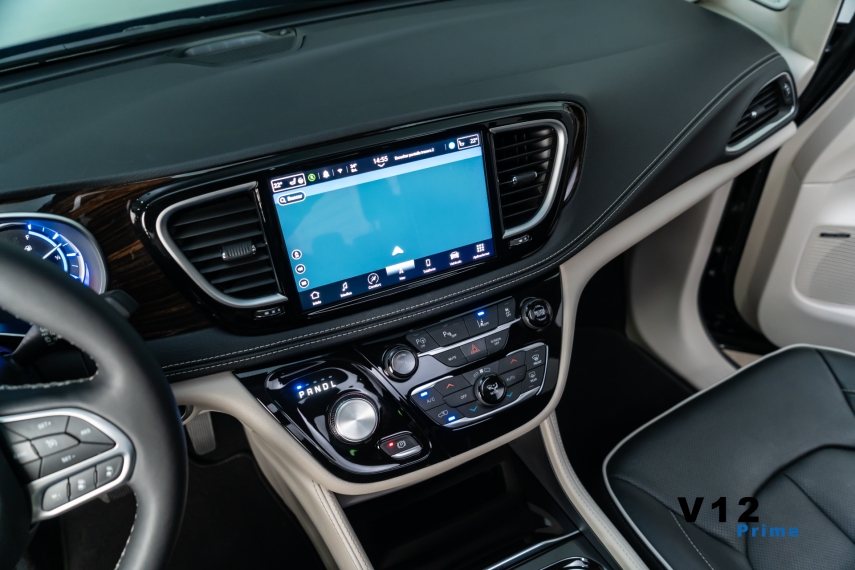 chrysler pacifica 3.6 v6 e-hybrid pinnacle awd si-evt hibrido 4p automatico 2023