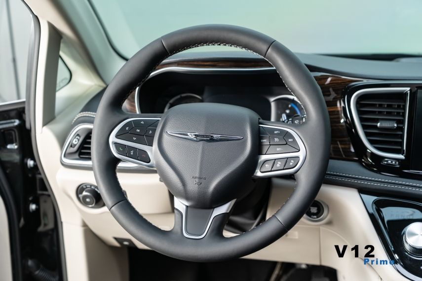 chrysler pacifica 3.6 v6 e-hybrid pinnacle awd si-evt hibrido 4p automatico 2023