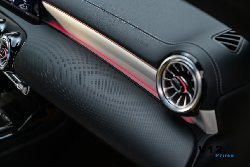 mercedes-benz cla 45 amg 2.0 cgi gasolina s 4matic speedshift.17