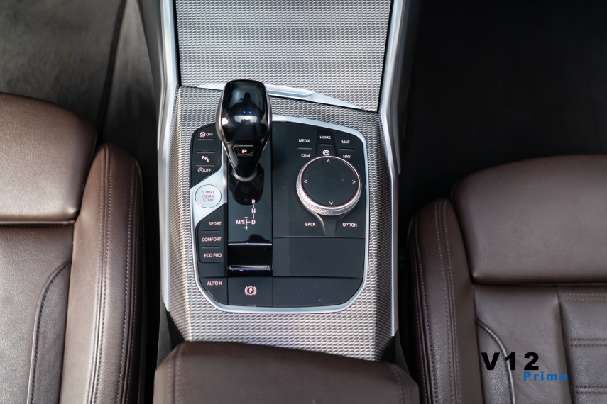 bmw 320i 2.0 16v turbo gasolina m sport automatico 4p 202117