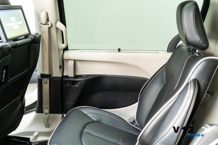 chrysler pacifica 3.6 v6 e-hybrid pinnacle awd si-evt hibrido 4p automatico 202318