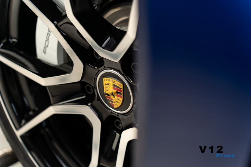 porsche taycan turbo eletrico30