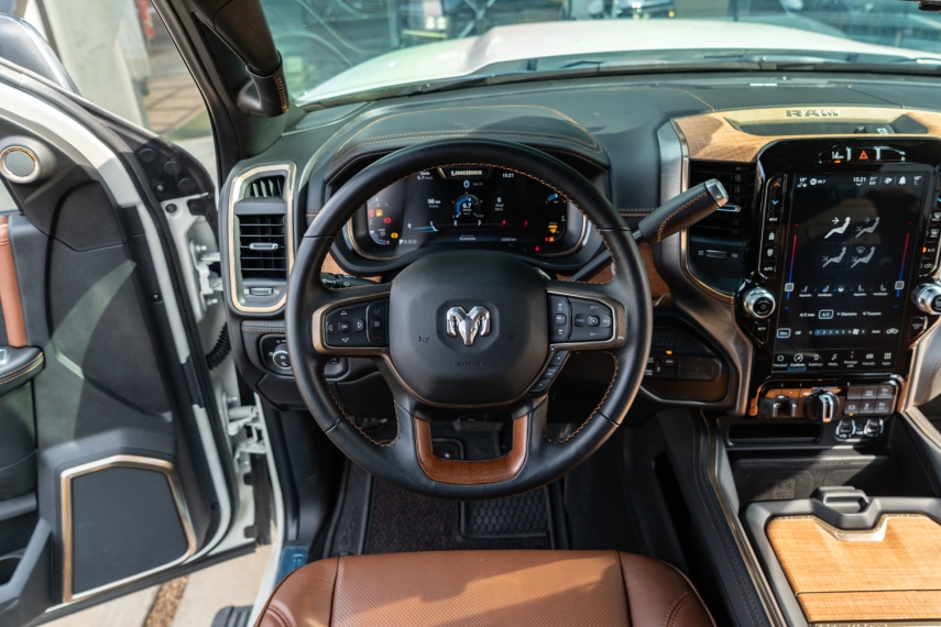 ram 3500 6.7 i6 turbo diesel limited longhorn cd 4x4 automatico 4p 20238