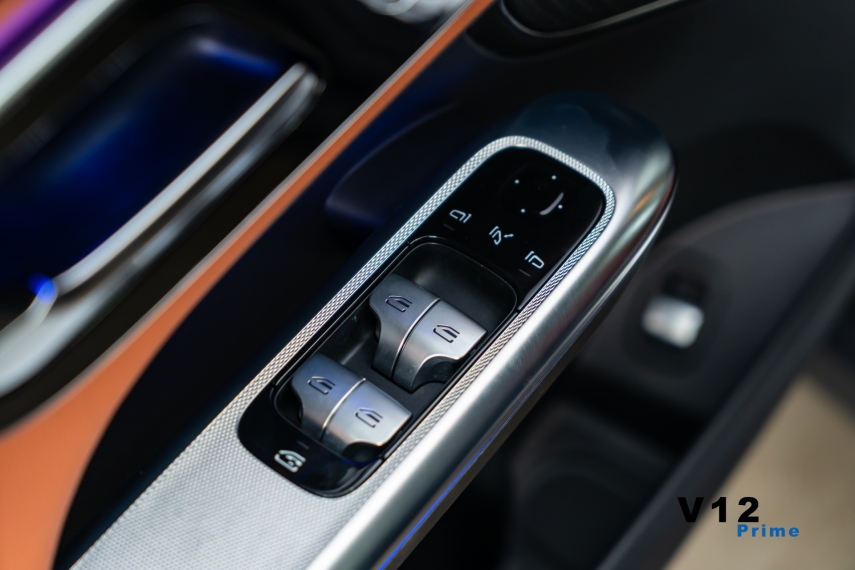 mercedes-benz glc 300 2.0 mhev amg line 4matic 9g-tronic hibrido 4p automatico 202524