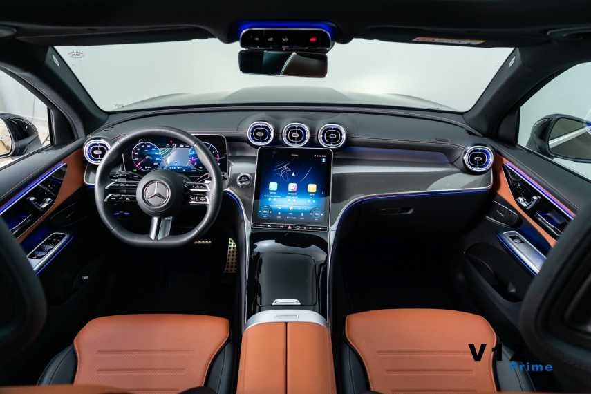 mercedes-benz glc 300 2.0 mhev amg line 4matic 9g-tronic hibrido 4p automatico 202511