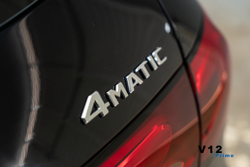 mercedes-benz glc 300 2.0 mhev amg line 4matic 9g-tronic hibrido 4p automatico 202527