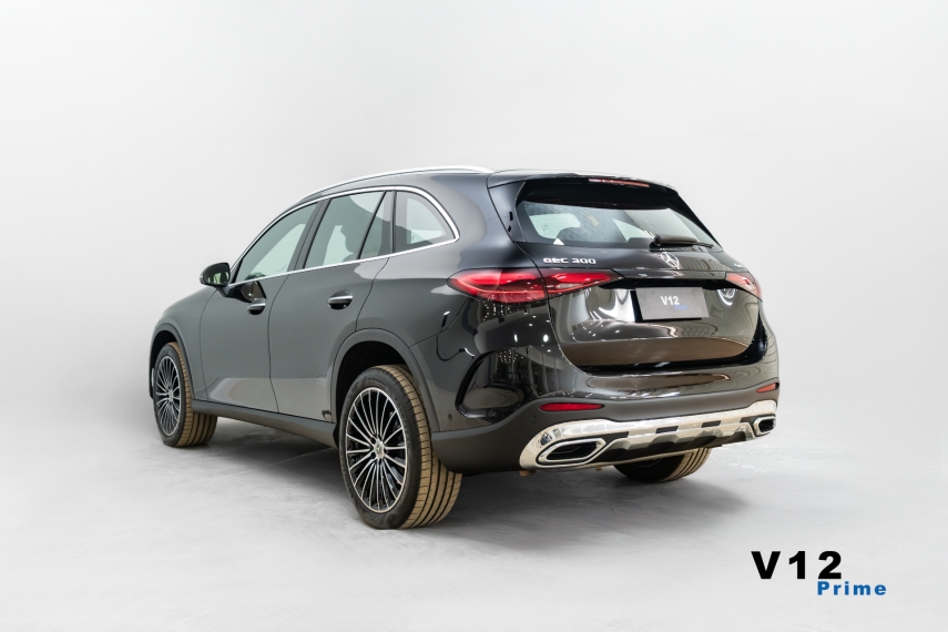 mercedes-benz glc 300 2.0 mhev amg line 4matic 9g-tronic hibrido 4p automatico 20256