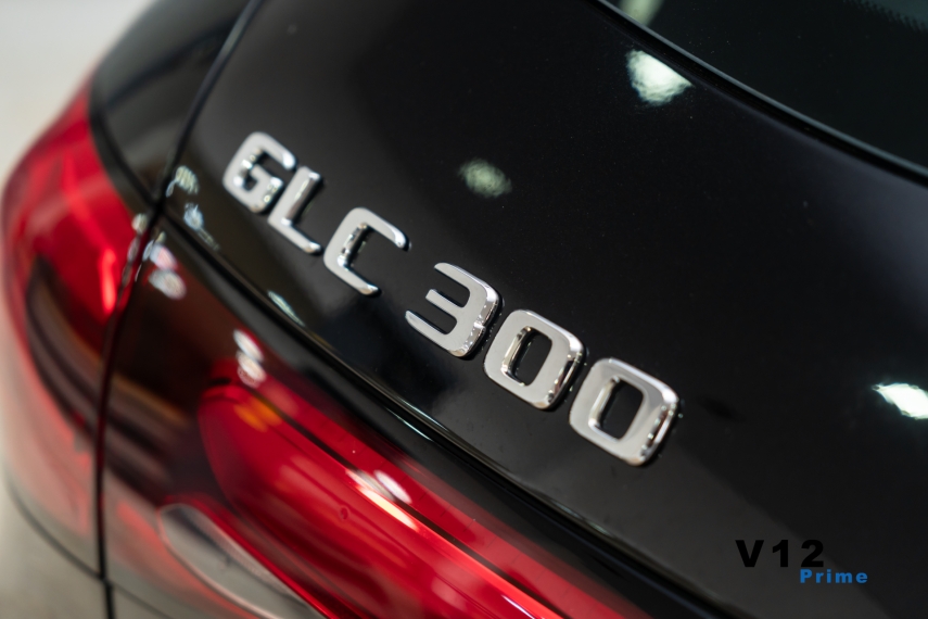 mercedes-benz glc 300 2.0 mhev amg line 4matic 9g-tronic hibrido 4p automatico 202530