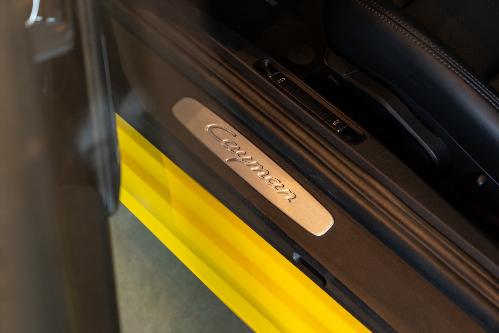 porsche 718 2.0 16v h4 gasolina cayman pdk 2p automatico 202414