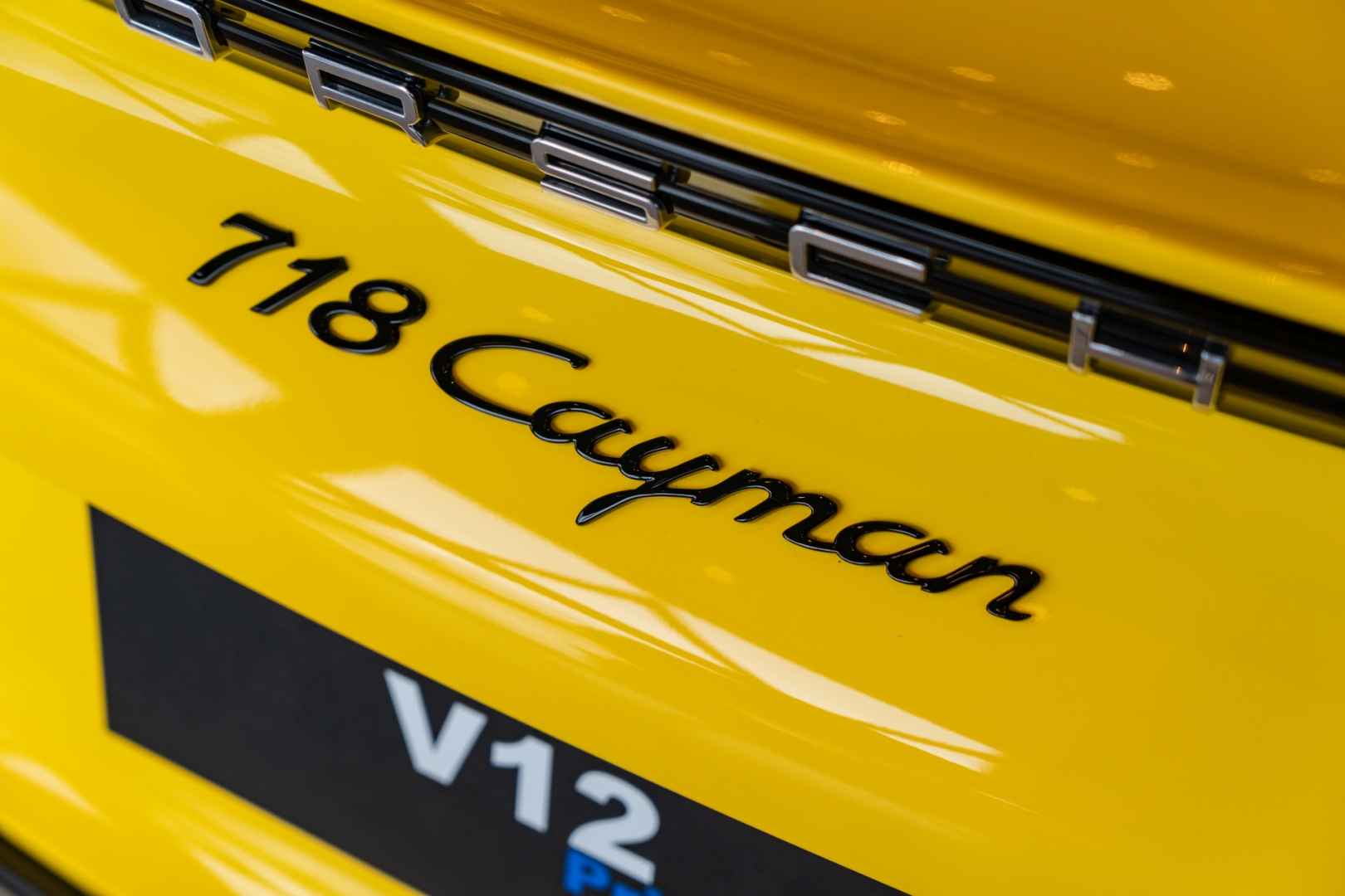 porsche 718 2.0 16v h4 gasolina cayman pdk 2p automatico 202420