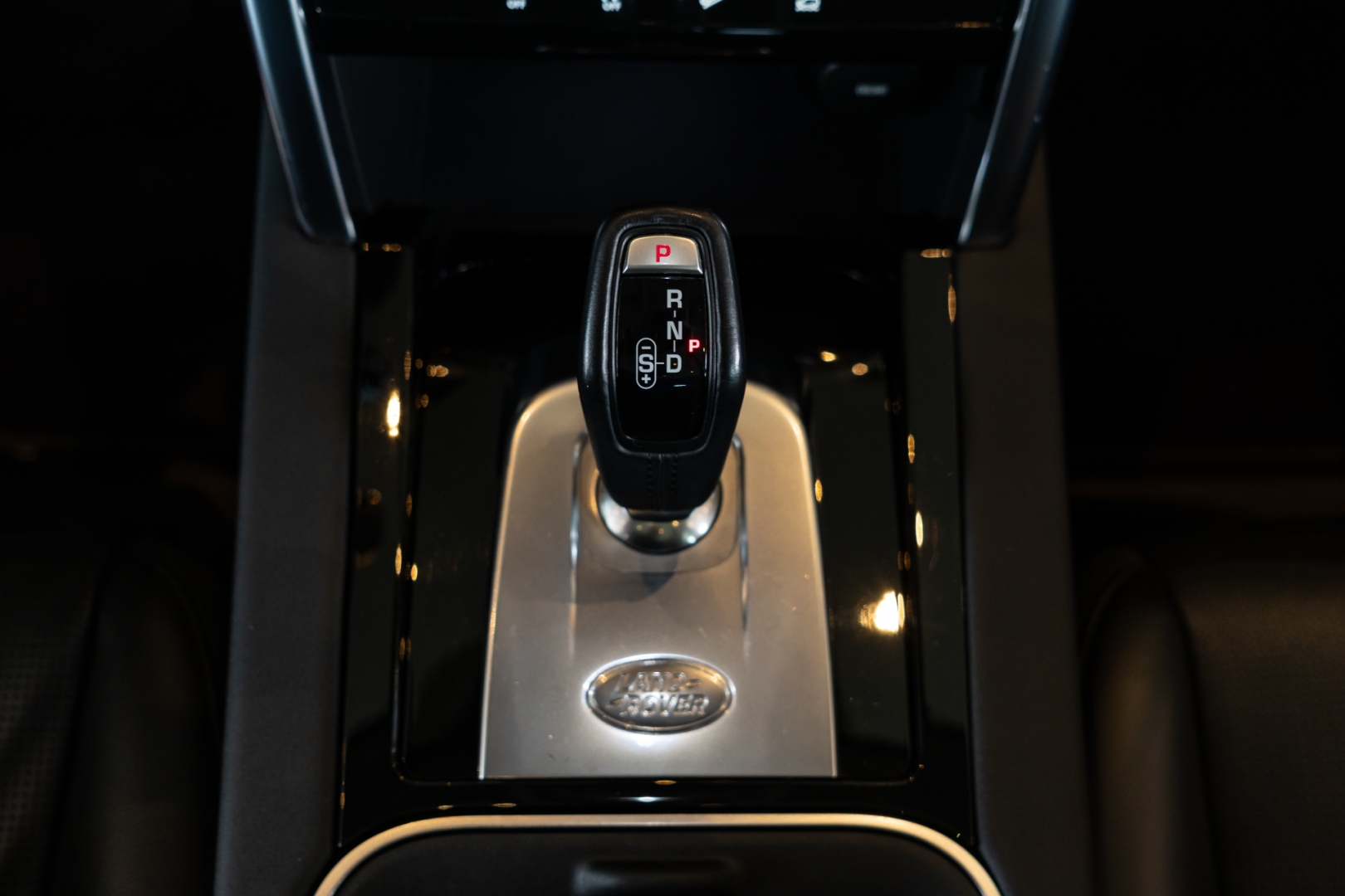 land rover discovery sport 2.0 p250 turbo flex se automatico.14