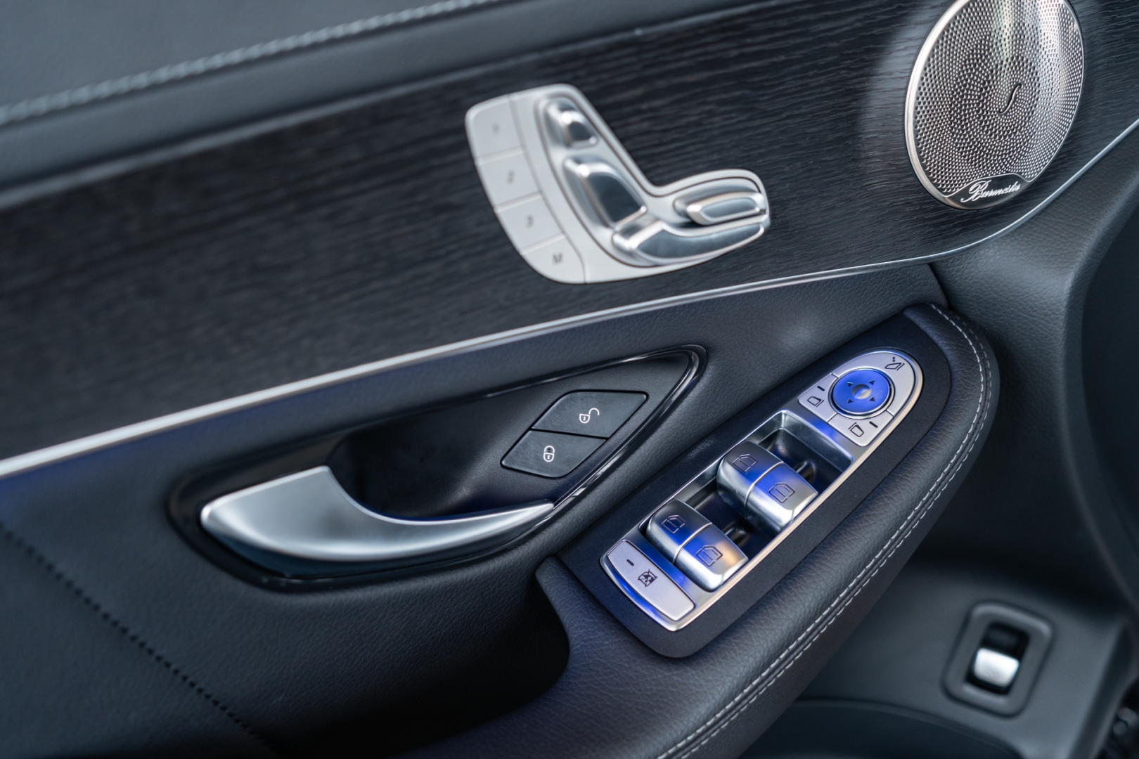 mercedes-benz glc 300 2.0 cgi gasolina coupe amg line 4matic 9g-tronic 4p automatico 202315