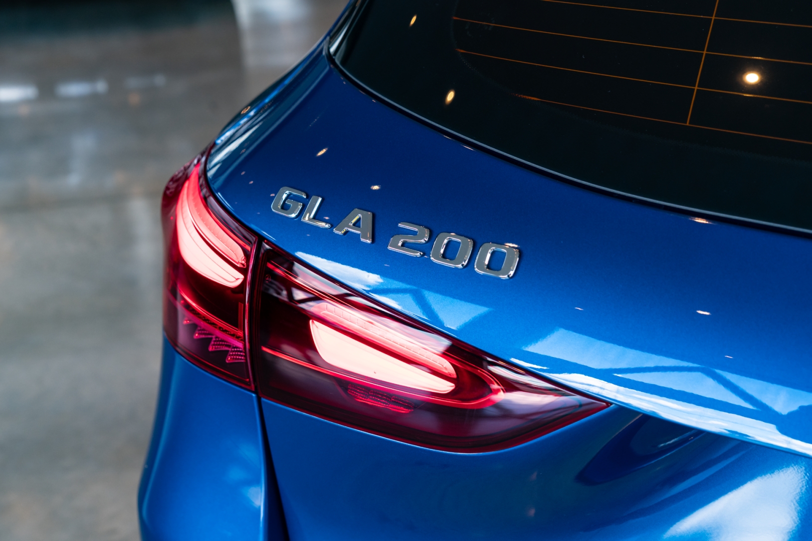 mercedes-benz gla 200 1.3 mhev progressive 7g-dct hibrido 4p automatico 202512