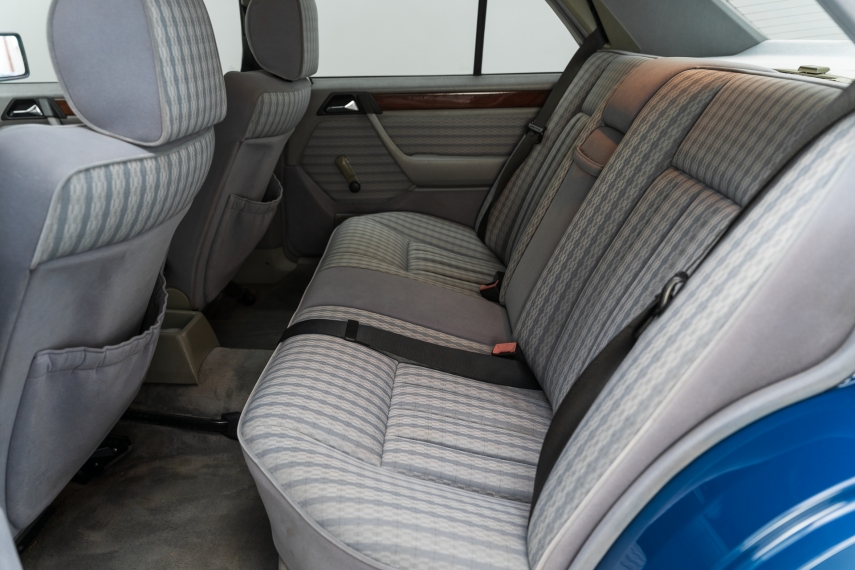 mercedes-benz 230 e 2.3 8v gasolina 4p automatico12