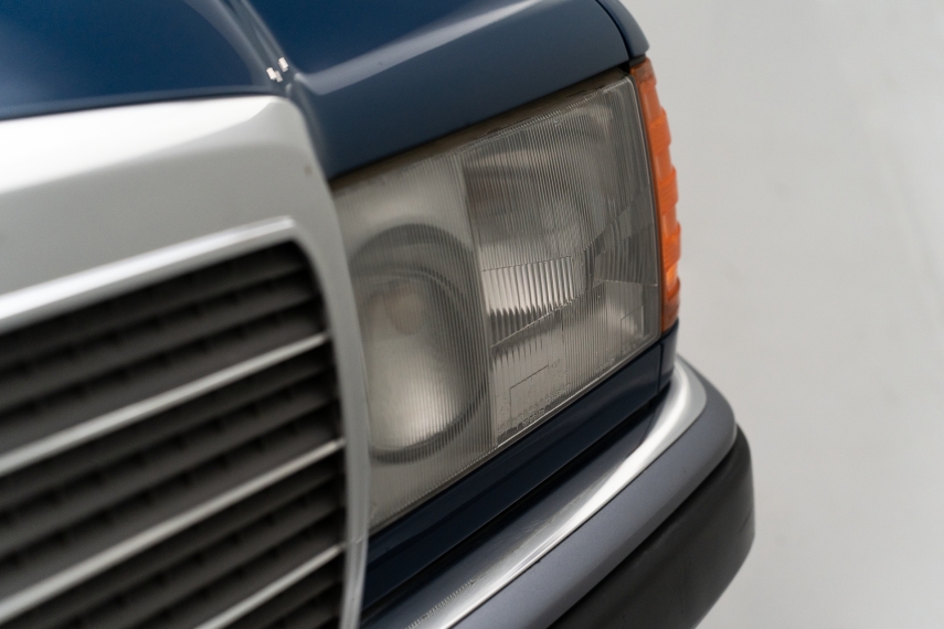 mercedes-benz 230 e 2.3 8v gasolina 4p automatico20