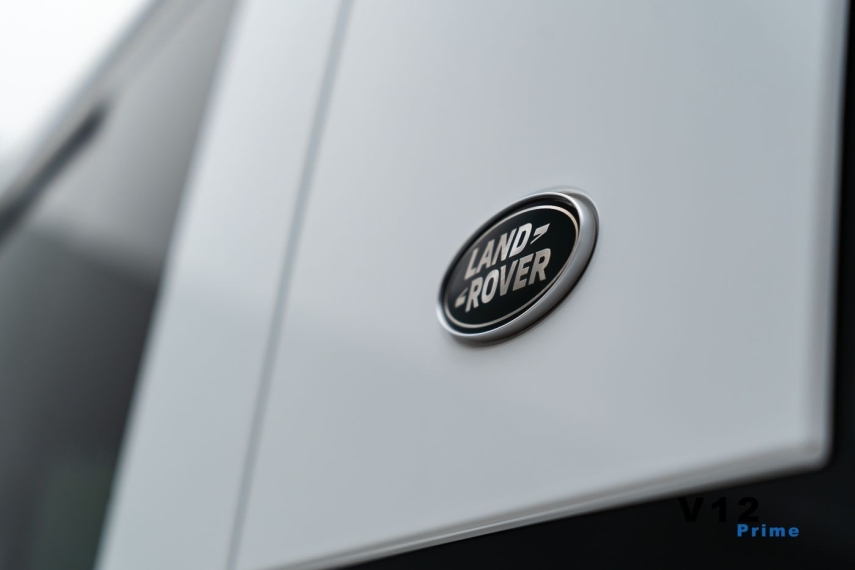 land rover defender 2.0 p300 gasolina 110 hse awd automatico26