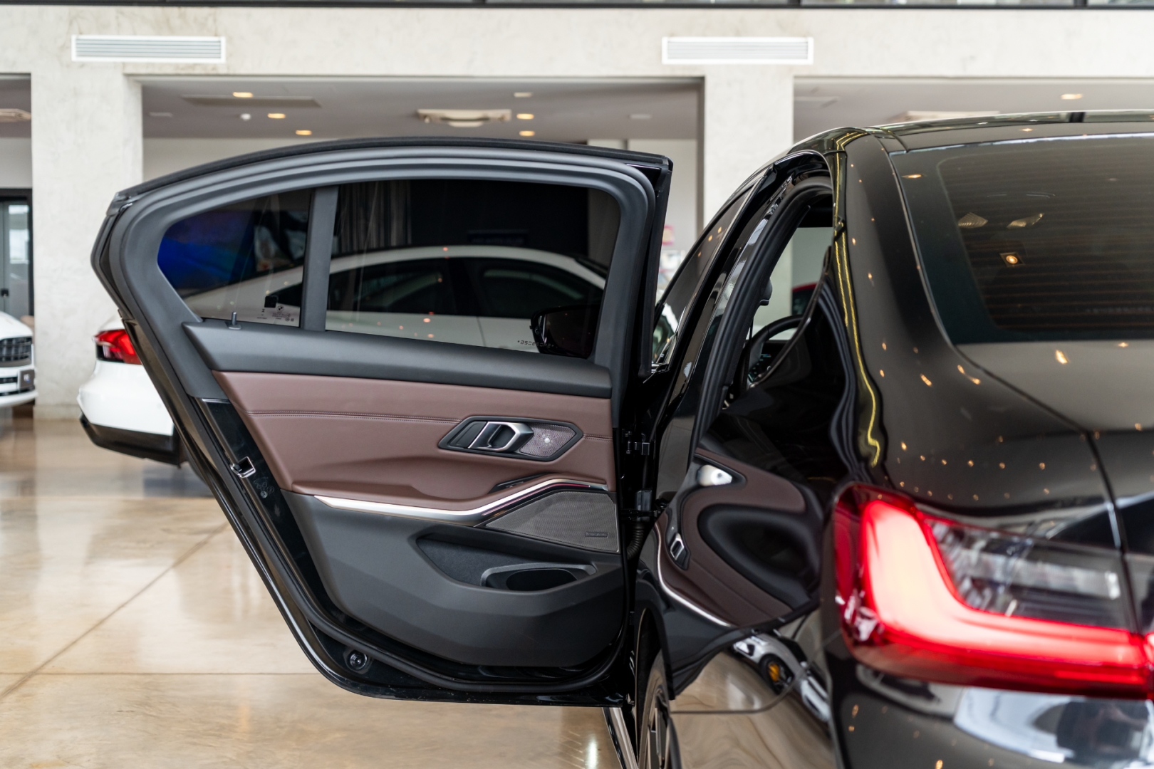 bmw 320i 2.0 16v turbo flex m sport automatico 4p 202513