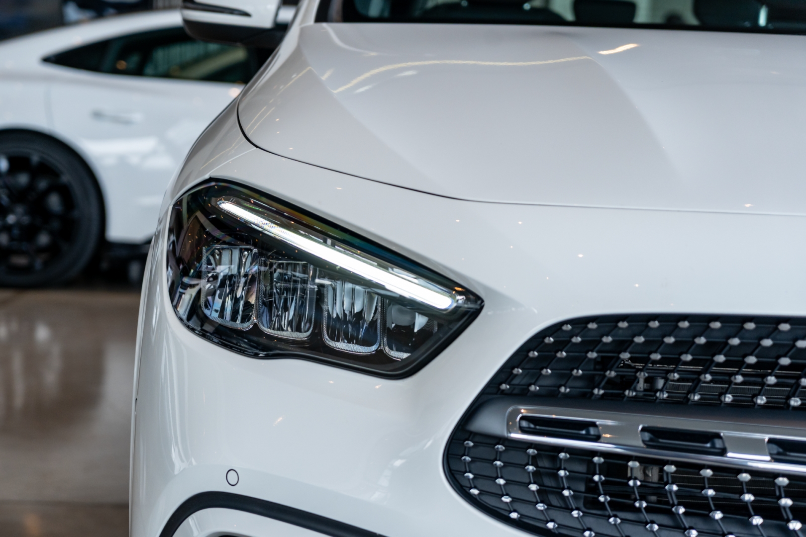 mercedes-benz gla 200 1.3 mhev amg line 7g-dct hibrido 4p automatico 202515