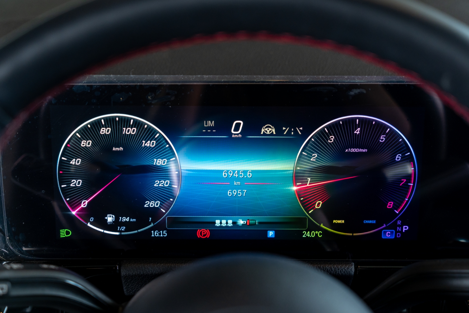 mercedes-benz gla 200 1.3 mhev amg line 7g-dct hibrido 4p automatico 202512