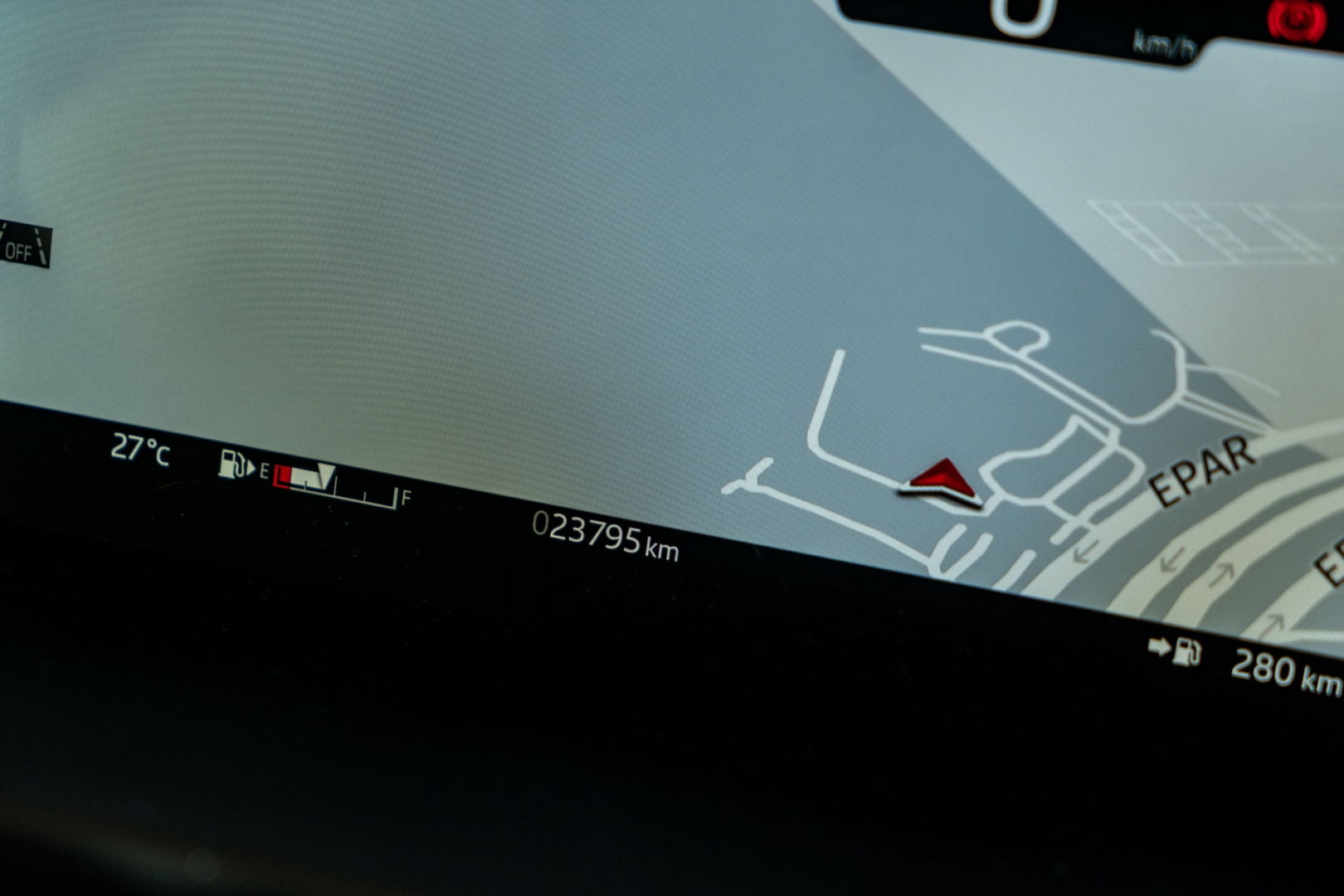 land rover defender 3.0 d300 turbo diesel mhev 110 x awd automatico hibrido 4p 202416