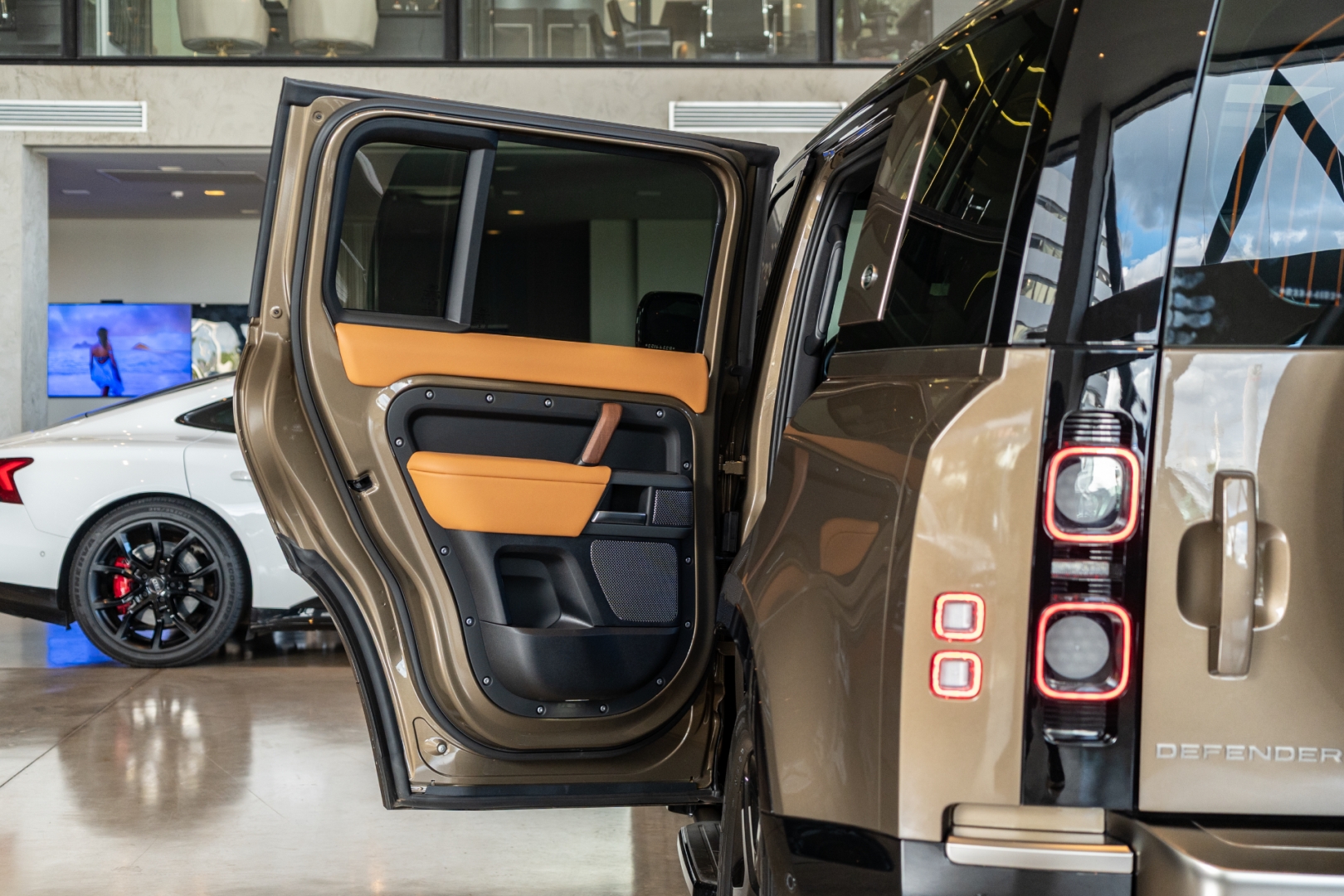 land rover defender 3.0 d300 turbo diesel mhev 110 x awd automatico hibrido 4p 202414