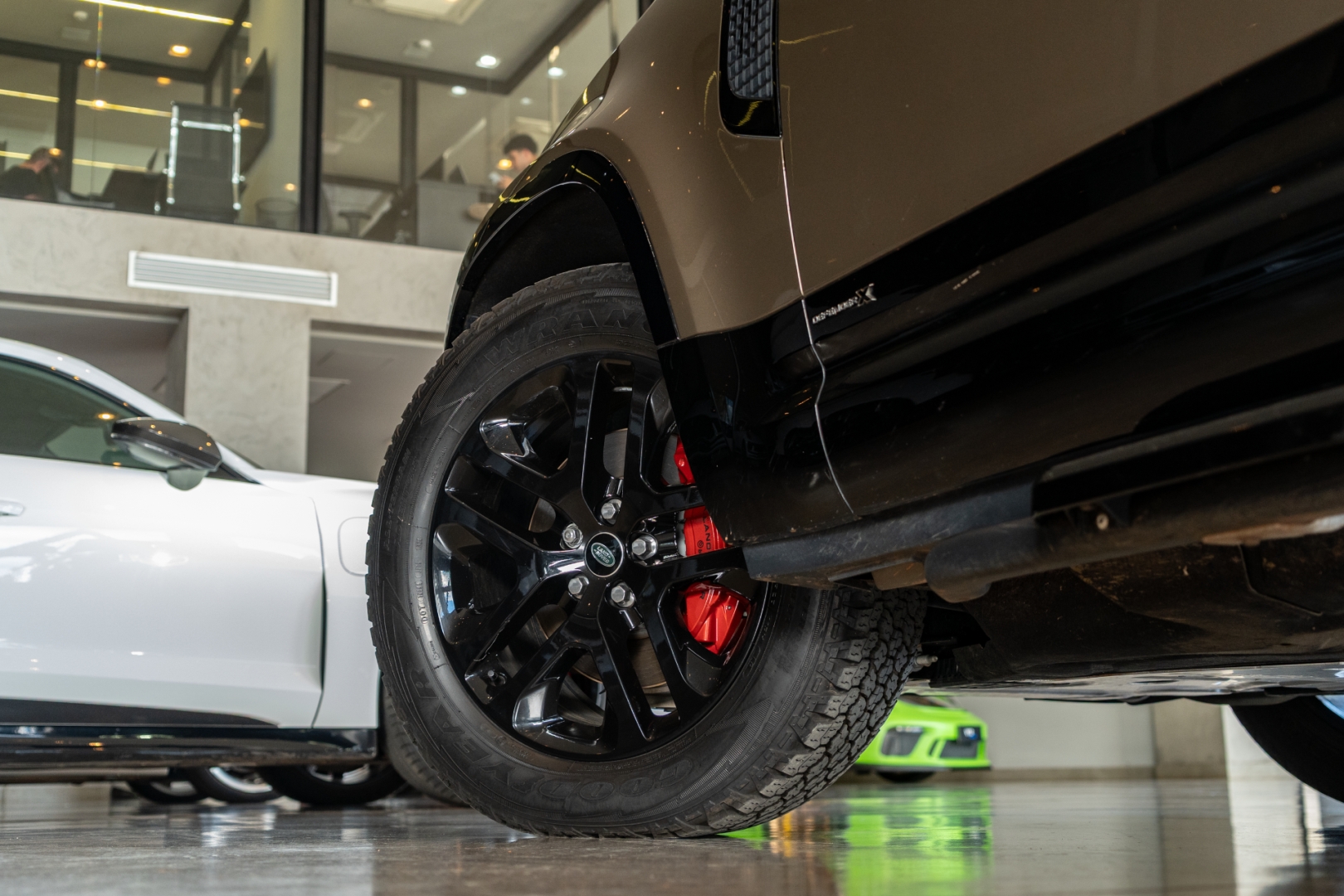 land rover defender 3.0 d300 turbo diesel mhev 110 x awd automatico hibrido 4p 202423