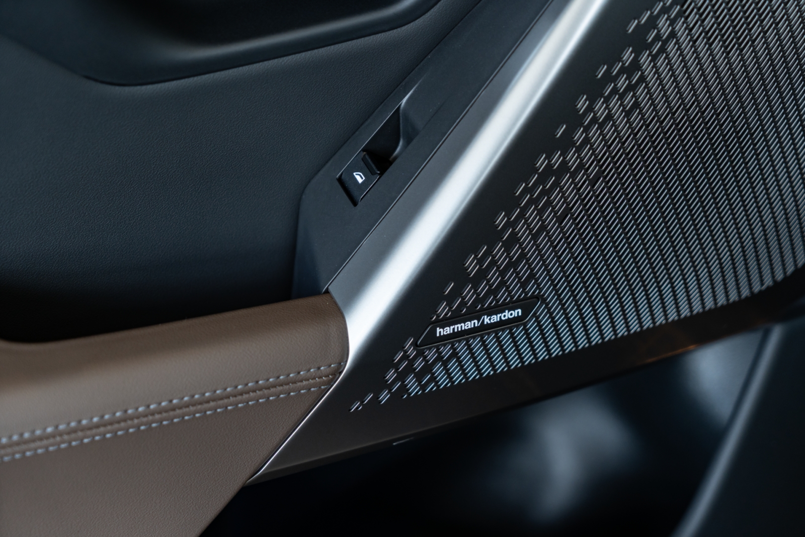 bmw 530e 2.0 twinpower phev m sport automatico hibrido 4p 202515