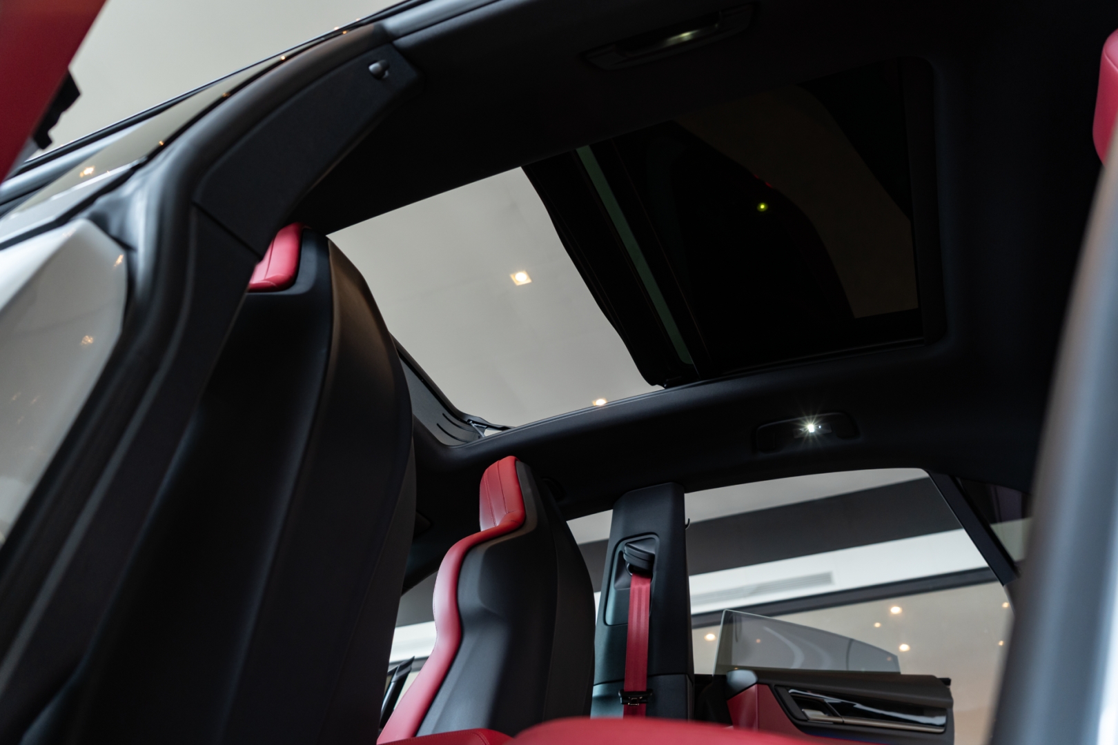 porsche macan 4 eletrico 4p automatico 20258