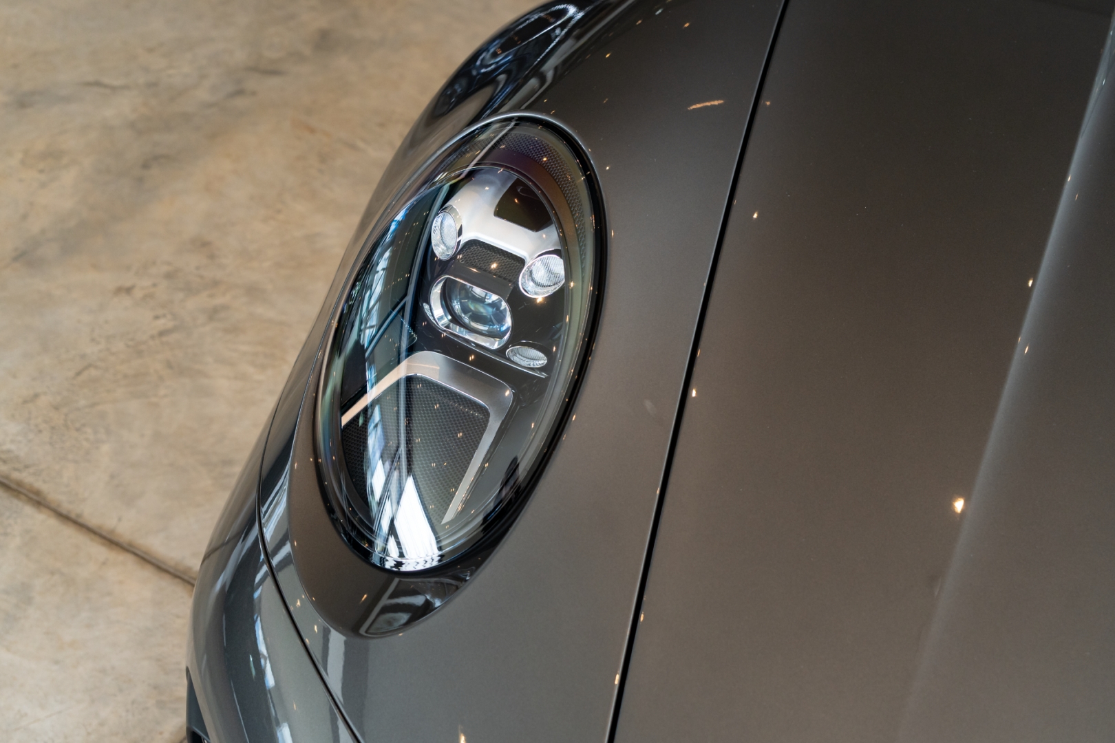 porsche 911 3.0 24v h6 gasolina carrera pdk 2p automatico 202425