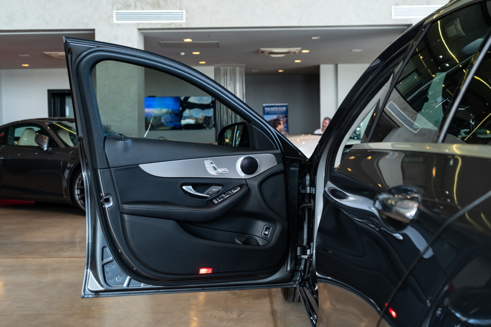 mercedes-benz c 200 1.5 eq boost hibrido 9g-tronic 4p automatico 202013