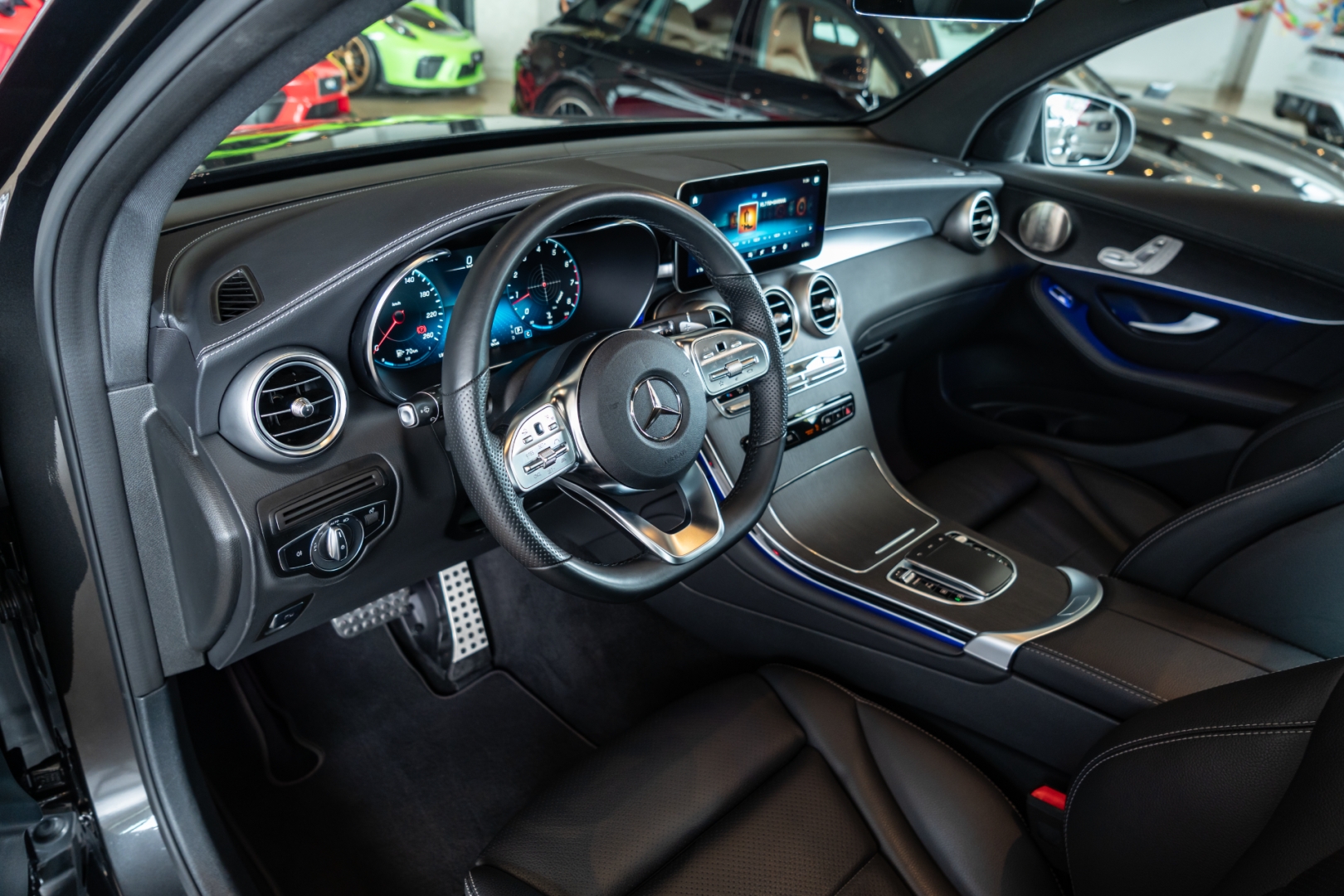 mercedes-benz glc 300 2.0 cgi gasolina coupe amg line 4matic 9g-tronic 4p automatico 20235