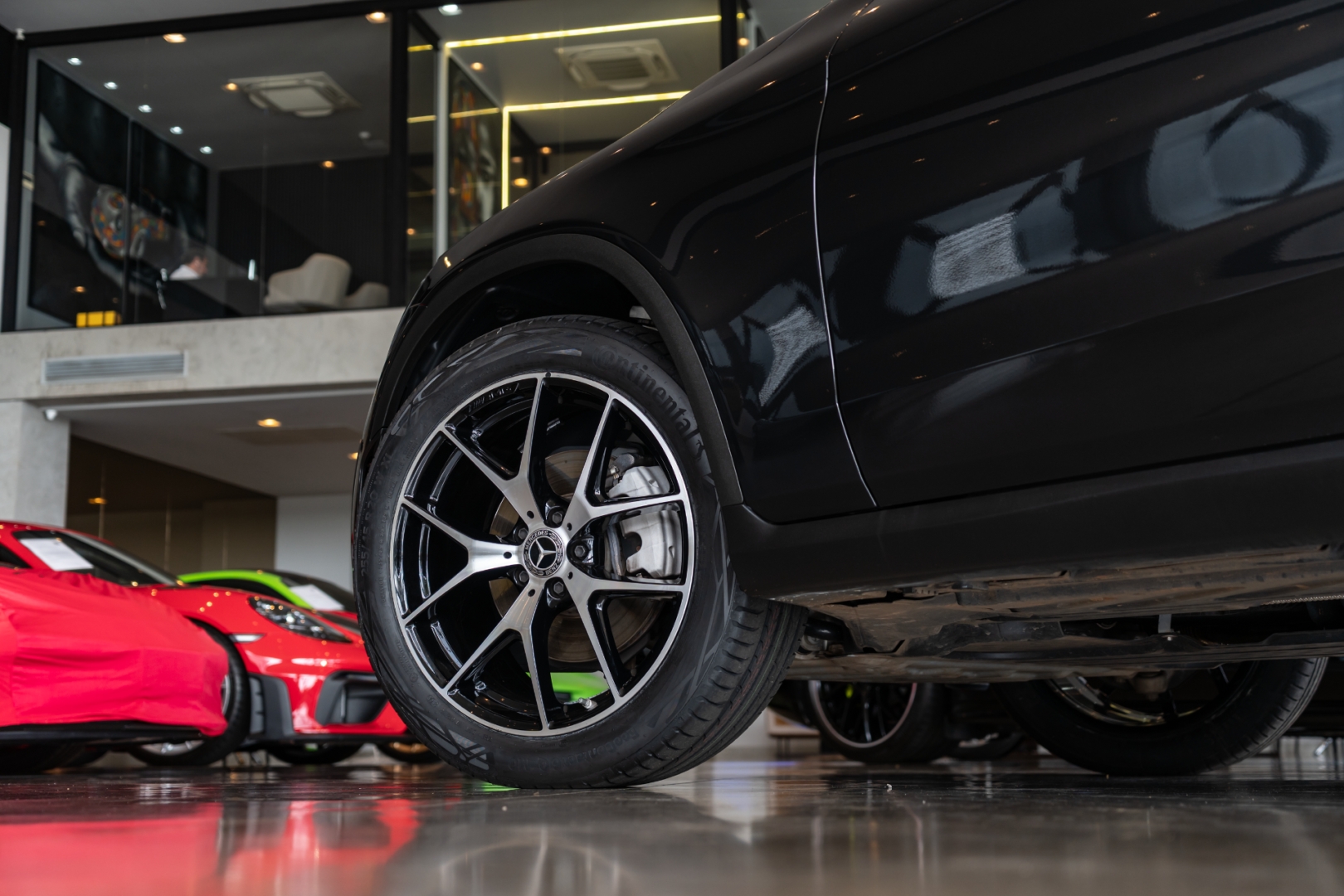 mercedes-benz glc 300 2.0 cgi gasolina coupe amg line 4matic 9g-tronic 4p automatico 202320