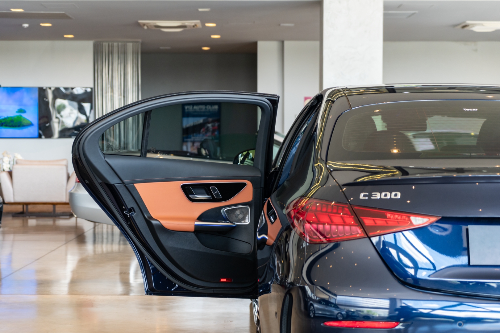 mercedes-benz c 300 2.0 eq boost hibrido amg line 9g-tronic 4p automatico 202315