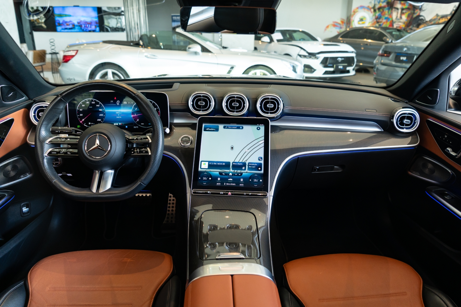 mercedes-benz c 300 2.0 eq boost hibrido amg line 9g-tronic 4p automatico 202311