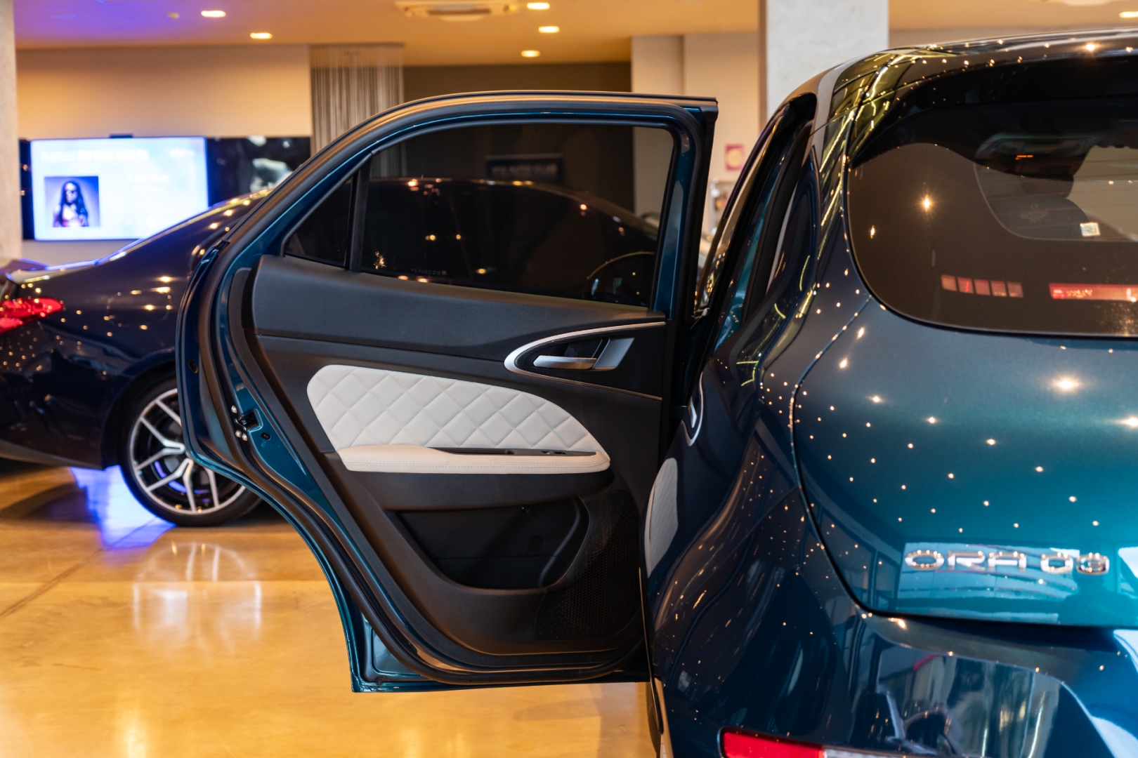 gwm ora 03 48 kw eletrico skin bev48 4p automatico 202611