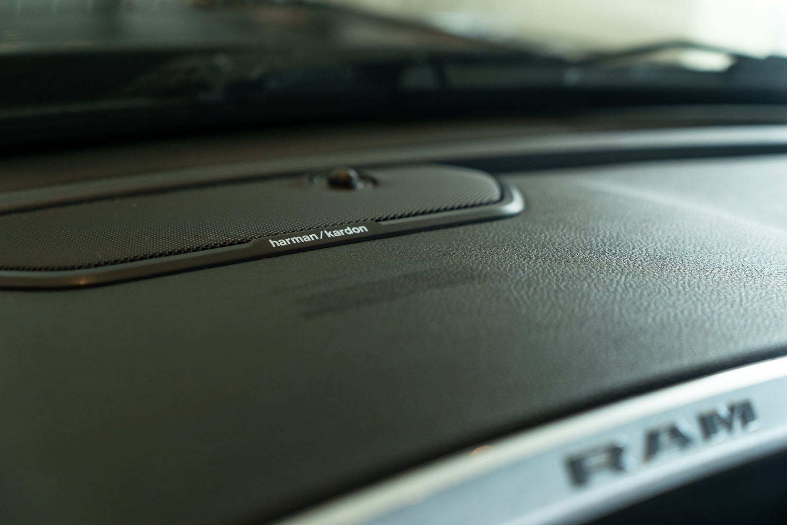 ram 2500 6.7 i6 turbo diesel night edition cd 4x4 automatico 4p 202119