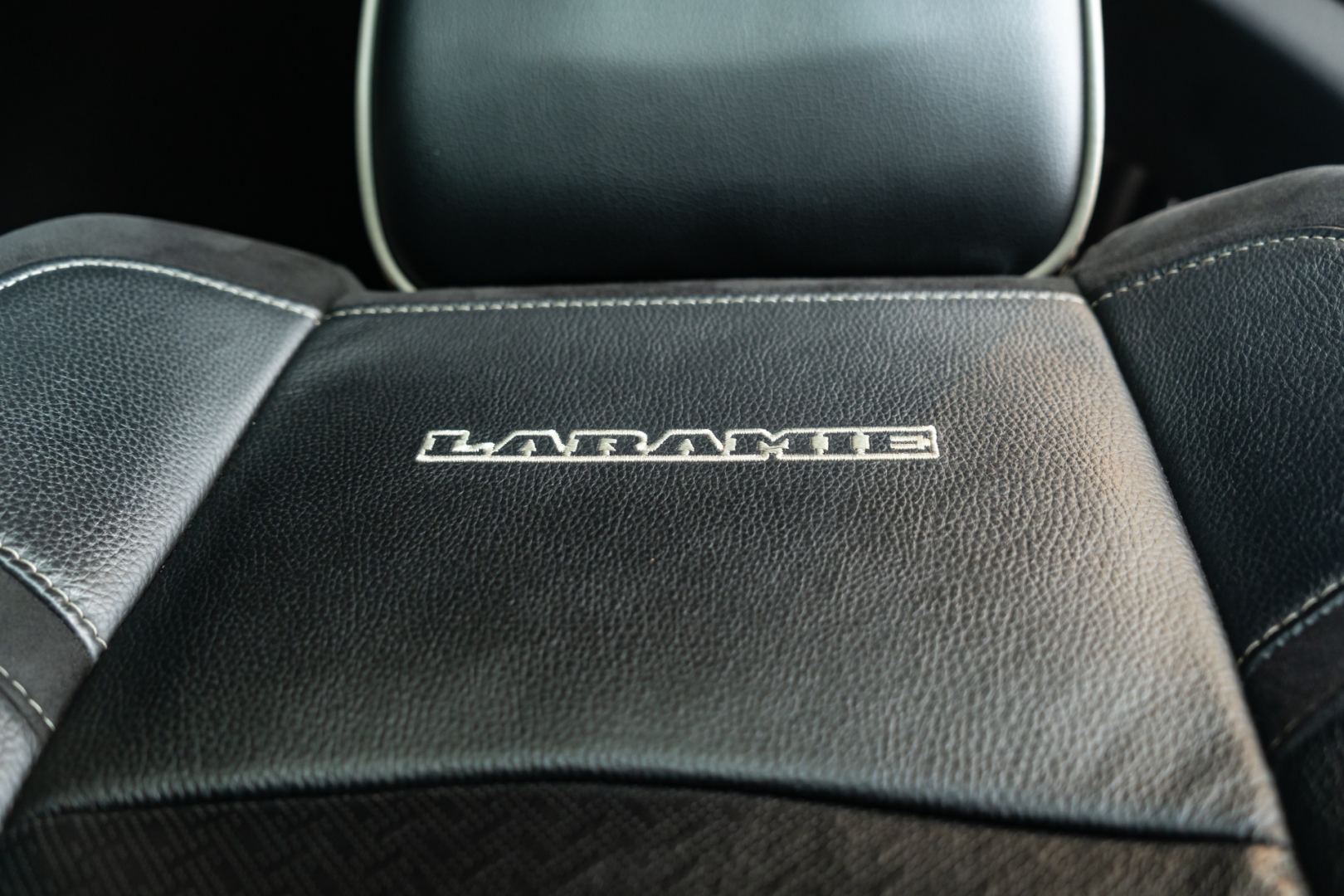 ram 2500 6.7 i6 turbo diesel night edition cd 4x4 automatico 4p 202114