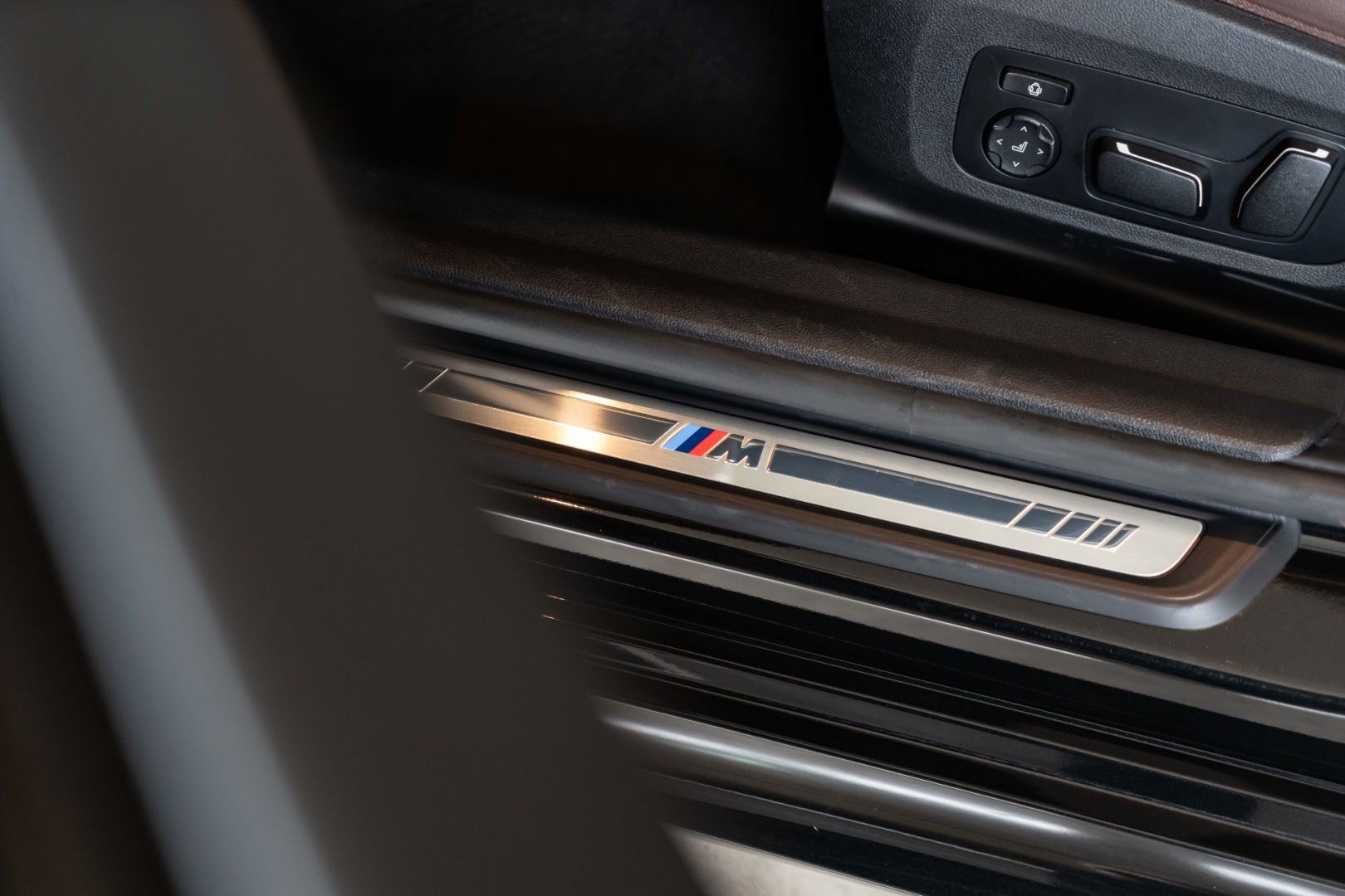bmw 320i 2.0 16v turbo flex m sport automatico 4p 202516